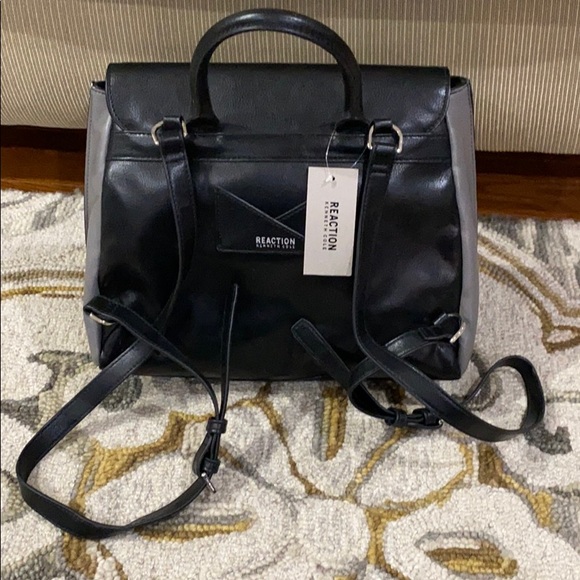 💕 Kenneth Cole reaction gorgeous vegan backpack💕 - Picture 3 of 14